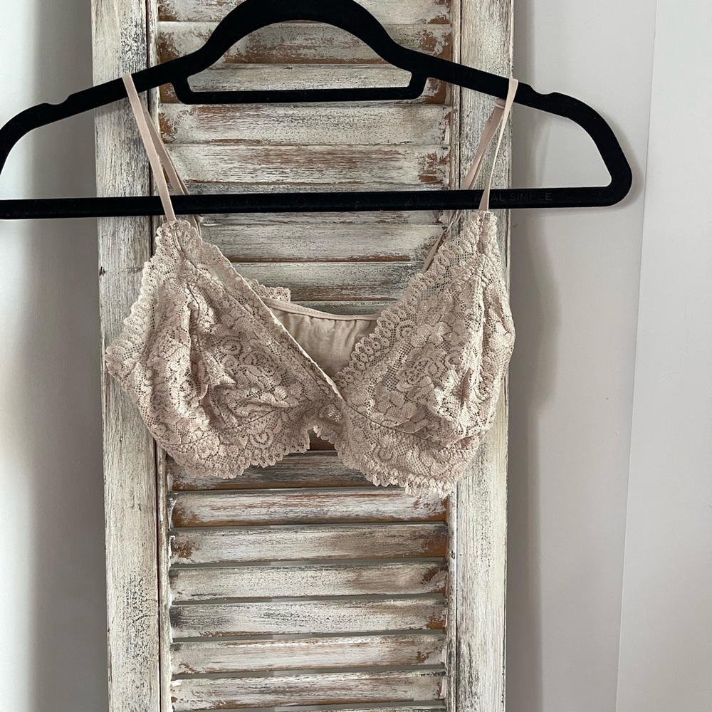 BRALETTE FROM ARITZIA